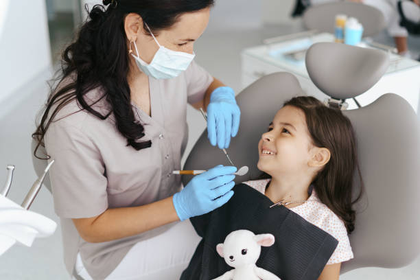 Best Cracked Tooth Emergency Dentist  in Spring Grove, PA
